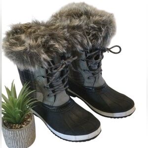 Tamarack Thinsulate Lined Lace Up  Womens Winter Boots Black & Gray Size…